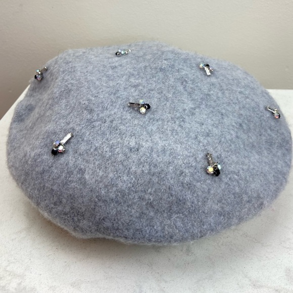 EUC Chico’s Rhinestone Wool Bee Beret Hat - Picture 4 of 9